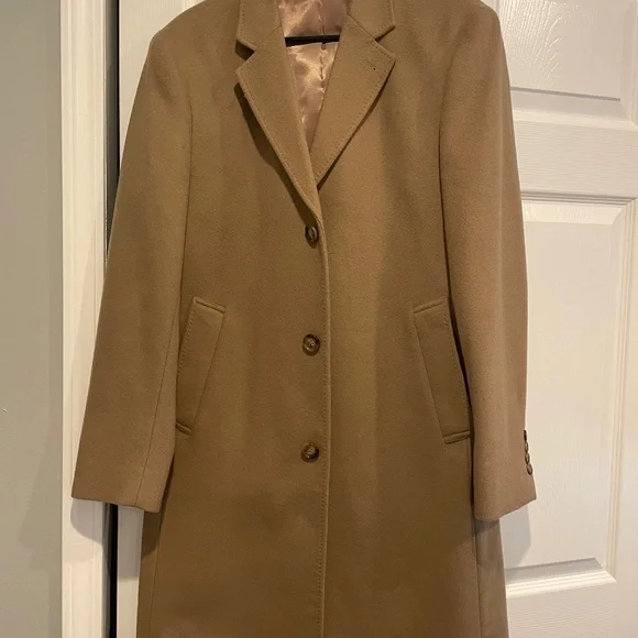 Coat - Picture 1 of 5
